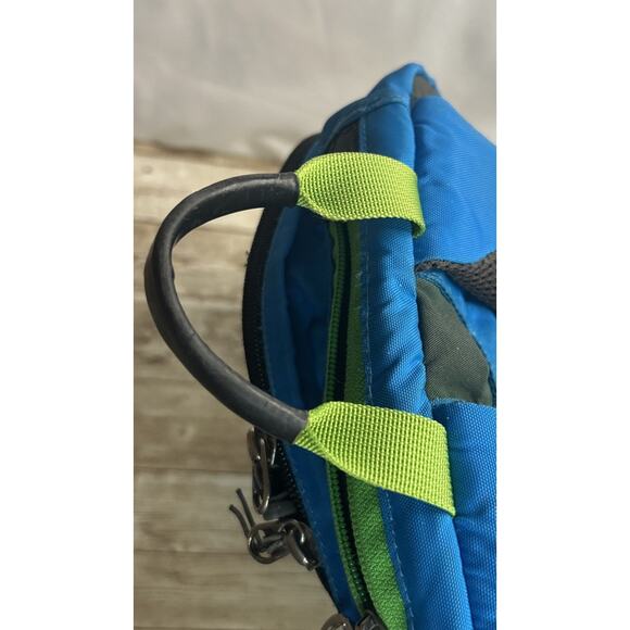 PATAGONIA FUEGO 32L Hiking Camping Backpack Day Hike Teal Navy - Picture 13 of 16